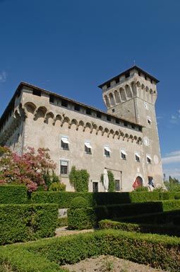 La bellissima facciata del Trebbio