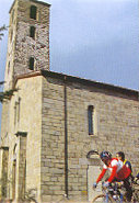 Ciclisti a San Cresci (Borgo San Lorenzo). Foto Noferini