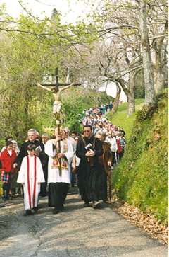 Il Pellegrinaggio della parrocchia di Borgo San Lorenzo a San Cresci (25 aprile)