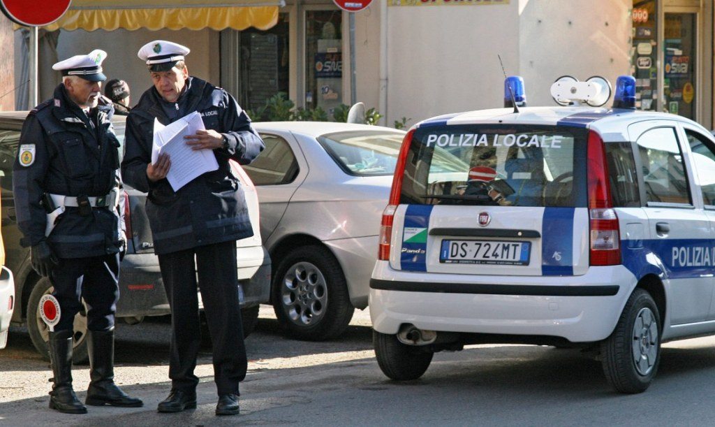 vigili-urbani