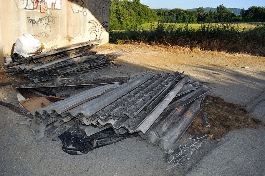 bagno-maria-bilancino-mag-2015-rifiuti-discarica-abusiva-1