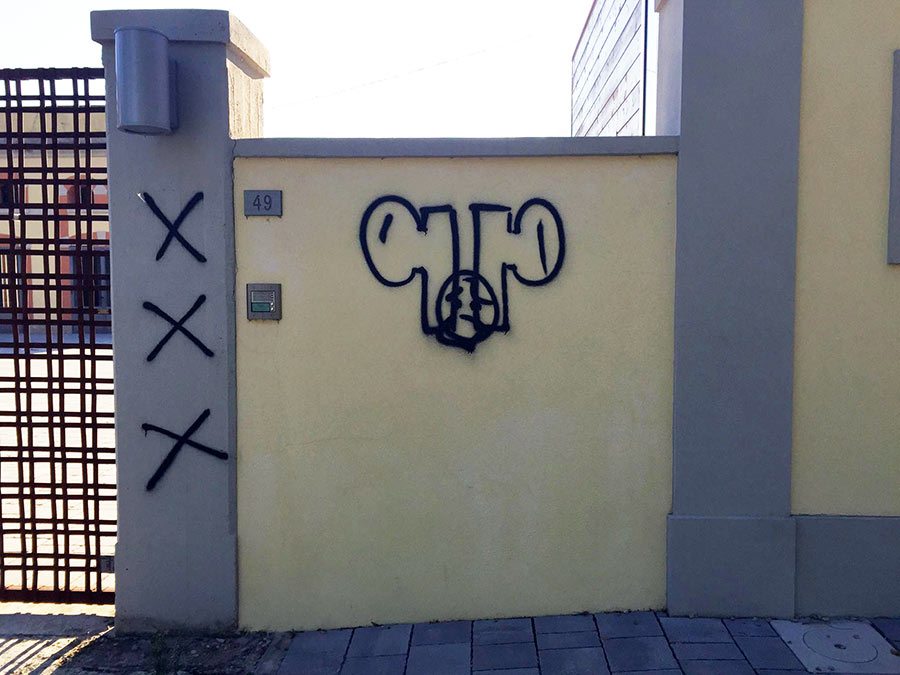 vandalismo-dicomano-2015-4