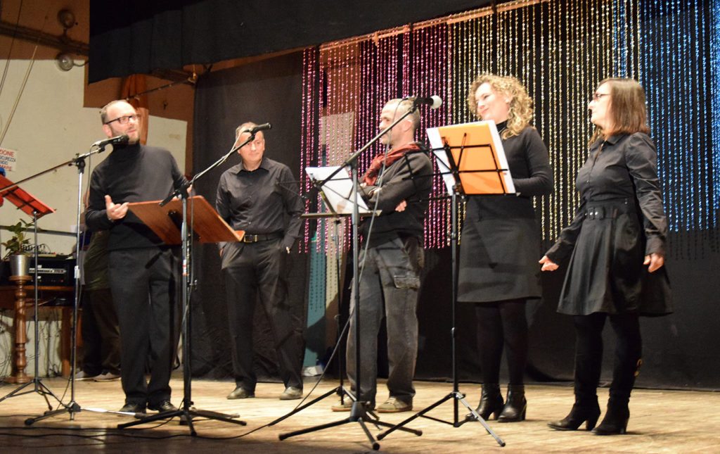Dietrolanuvole12