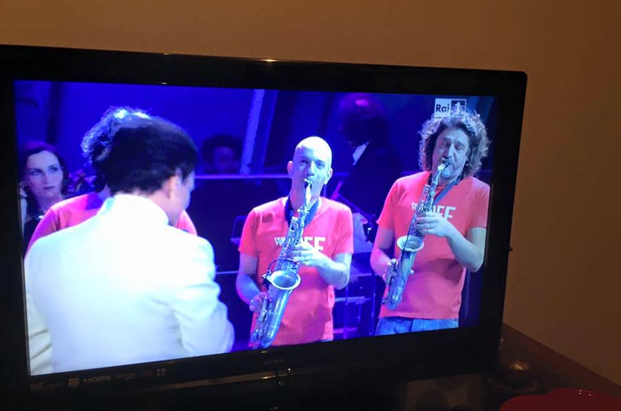 funkoff-rai-uno-massimo-ranieri-1