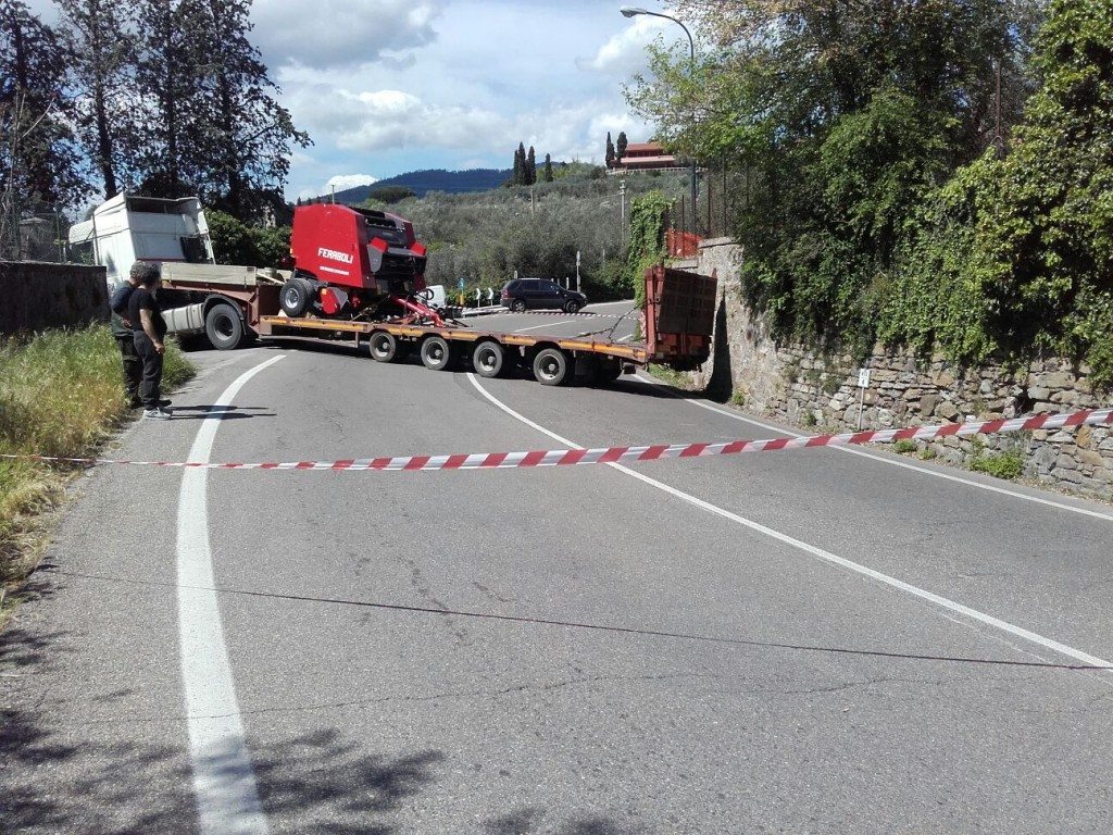 via bolognese camion