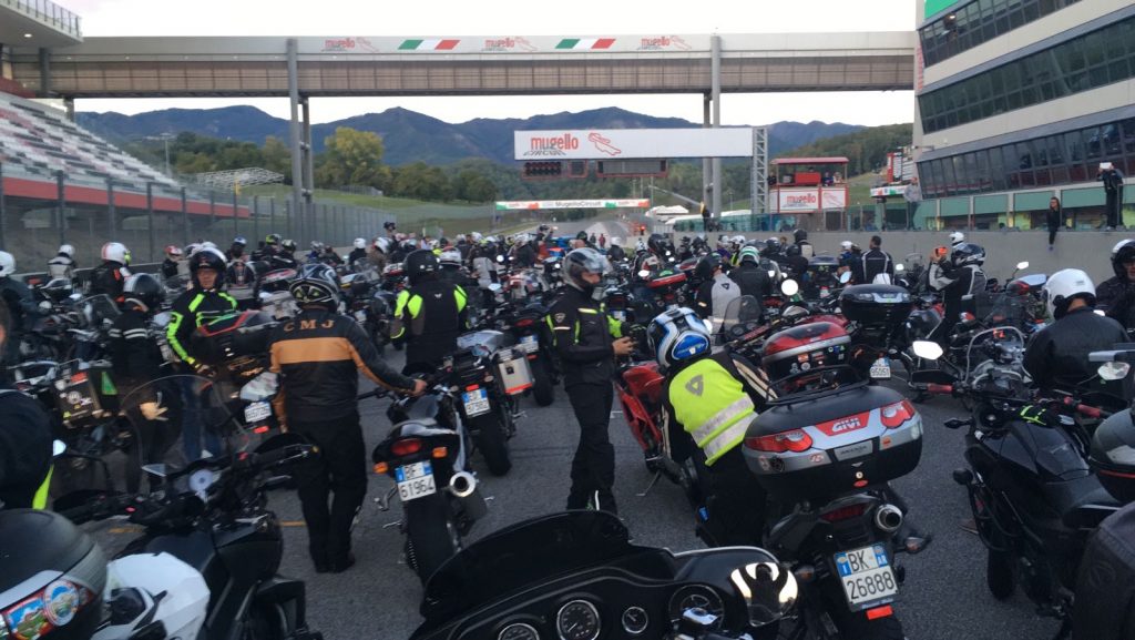 motociclisti-autodromo