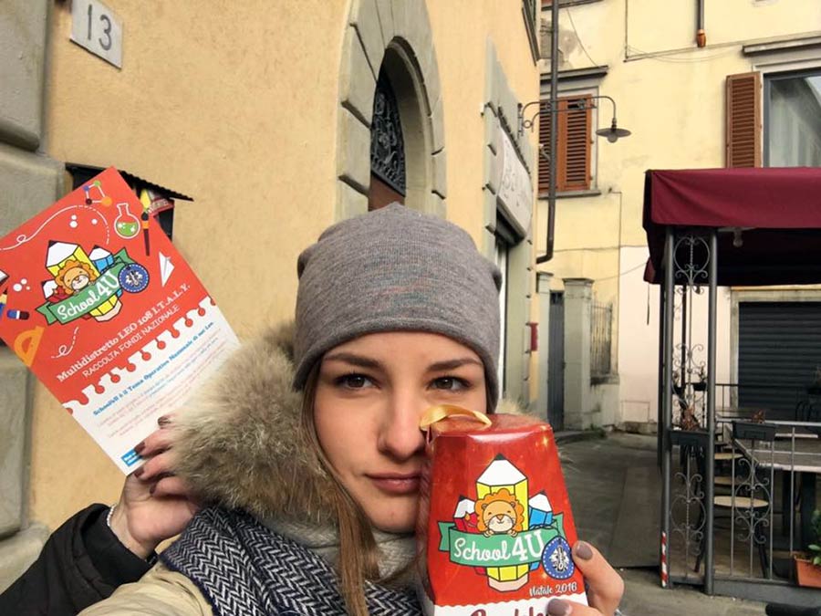 leo-club-vendita-pandorini-natale-3