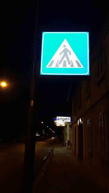 Segnalazione-luminosa-attraversamento-pedonale-Borgo-2