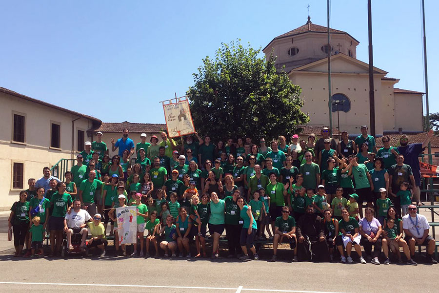 marcia-francescana-delle-famiglie-della-toscana-a-borgo-san-lorenzo-2017