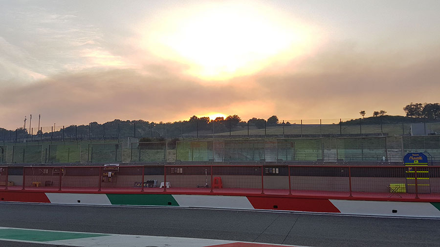 incendio-pistoiese-agosto-2017-fumo-autodromo