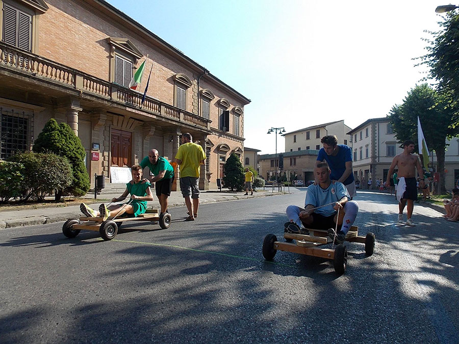 palio-di-san-lorenzo-2017-corsa-dei-carretti