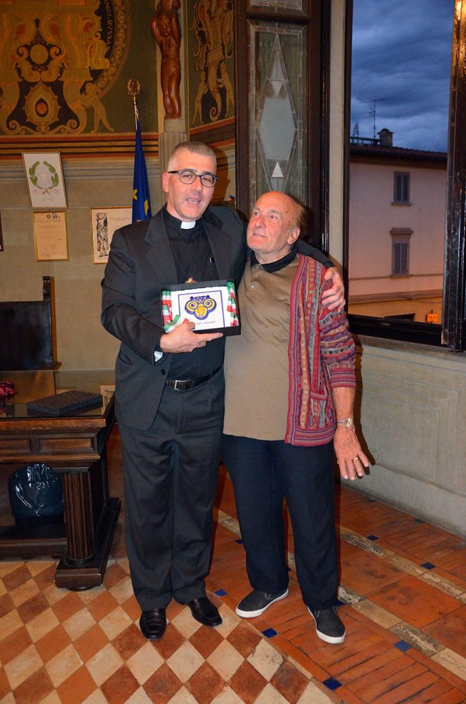 don-maurizio-tagliaferri-scarabeo-borgo-stanza-sindaco-vieri-chini-foto-giampiero-giampieri-settembre-2017-1