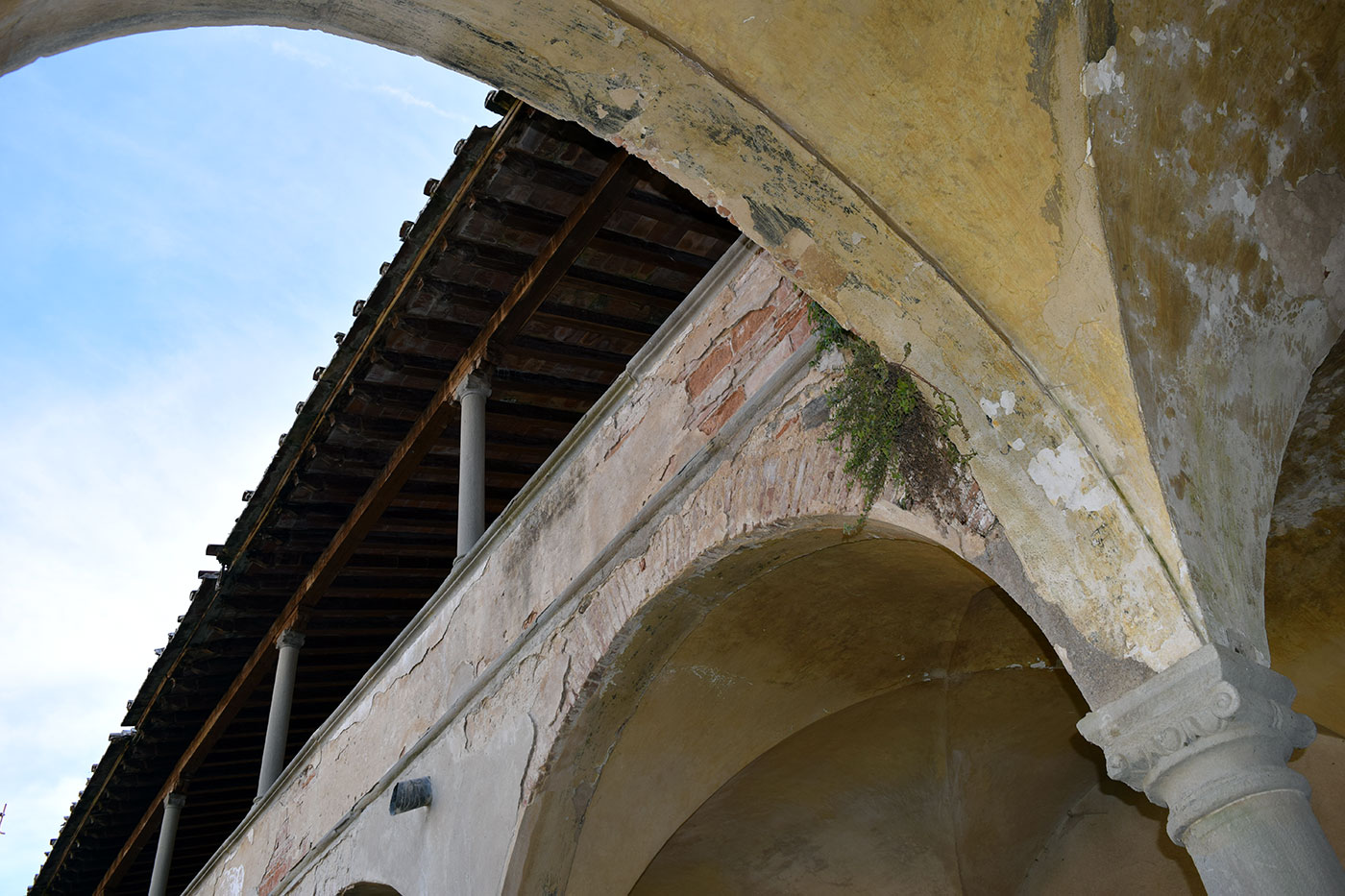 luco-di-mugello-ex-ospedale-sopralluogo-comissione-regionale-ottobre-2017-10