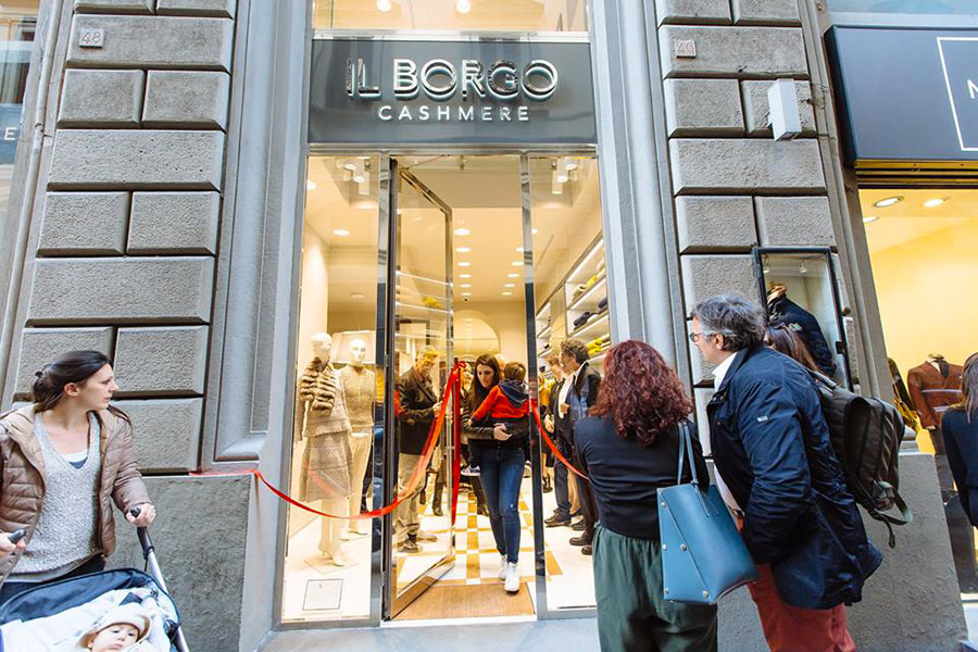 Il negozio de Il Borgo in via Tosinghi a Firenze