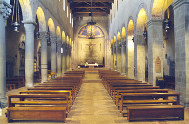 L'interno della Pieve