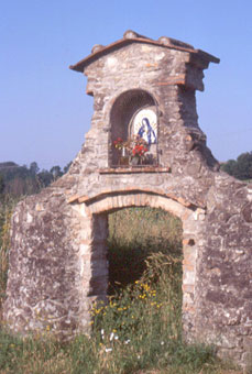 Il tabernacolo del Cornocchio. Foto di Massimo Certini