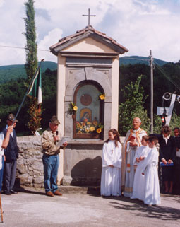 Tabernacolo della Madonna delle Mosche a San Cresci (Borgo San Lorenzo)