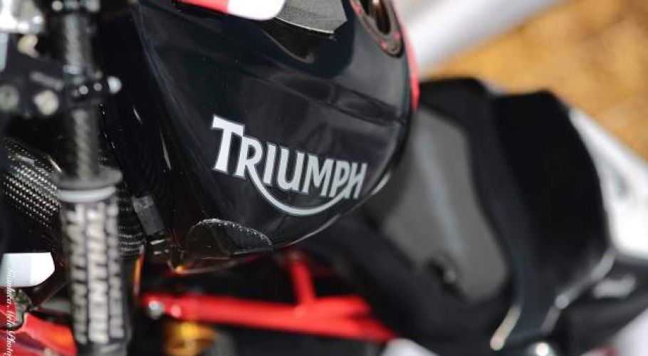 Moto Triumph Tweekend2