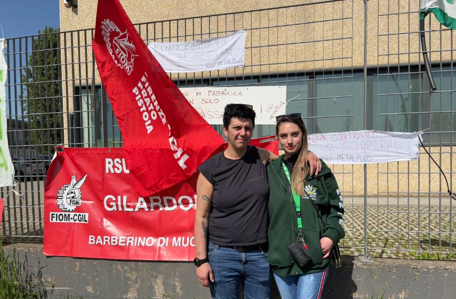 Da sinistra Martina Bozzolini della Fiom Cgil e Dea Avenoso della Fim Cisl
