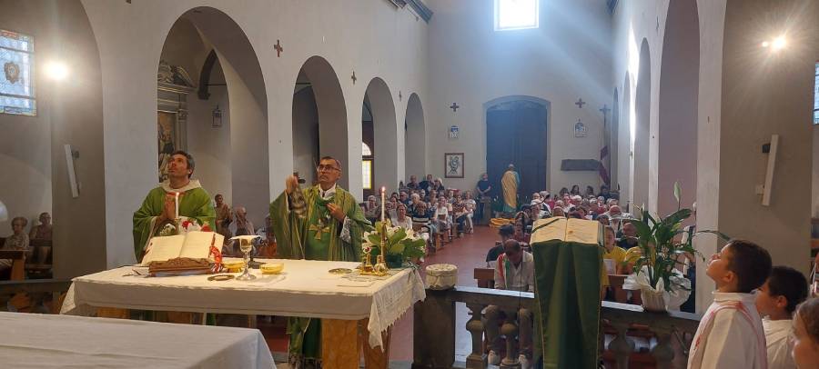 La chiesa gremita