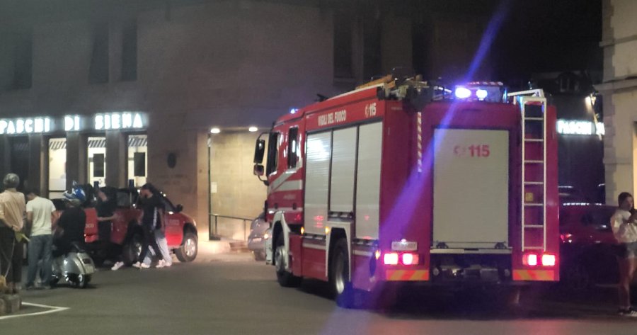 Incendio a Borgo San Lorenzo