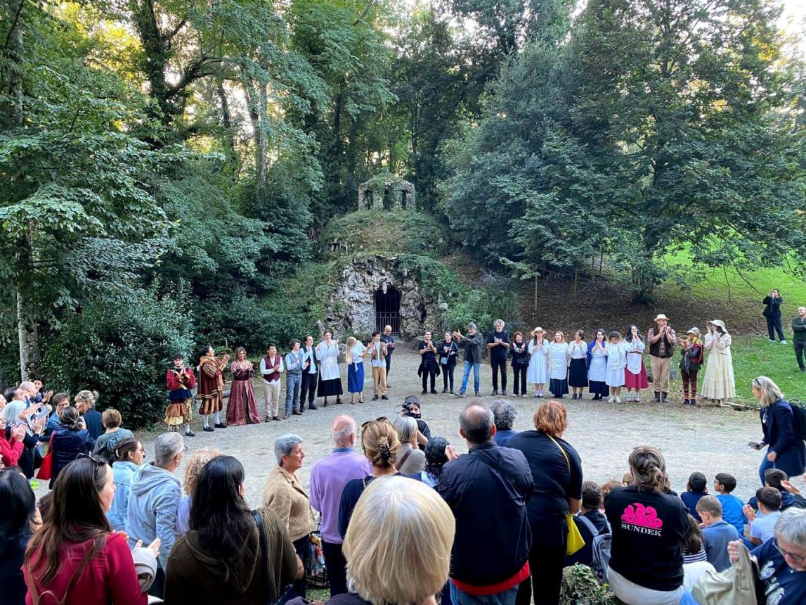 Apparizioni-nel-Parco-pratolino-1