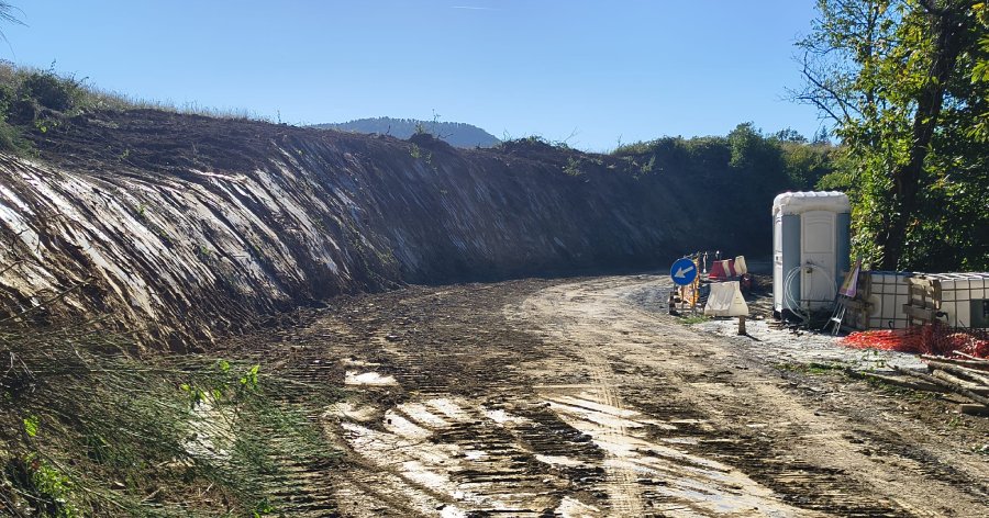 Cantiere sulla strada di Montecuccoli