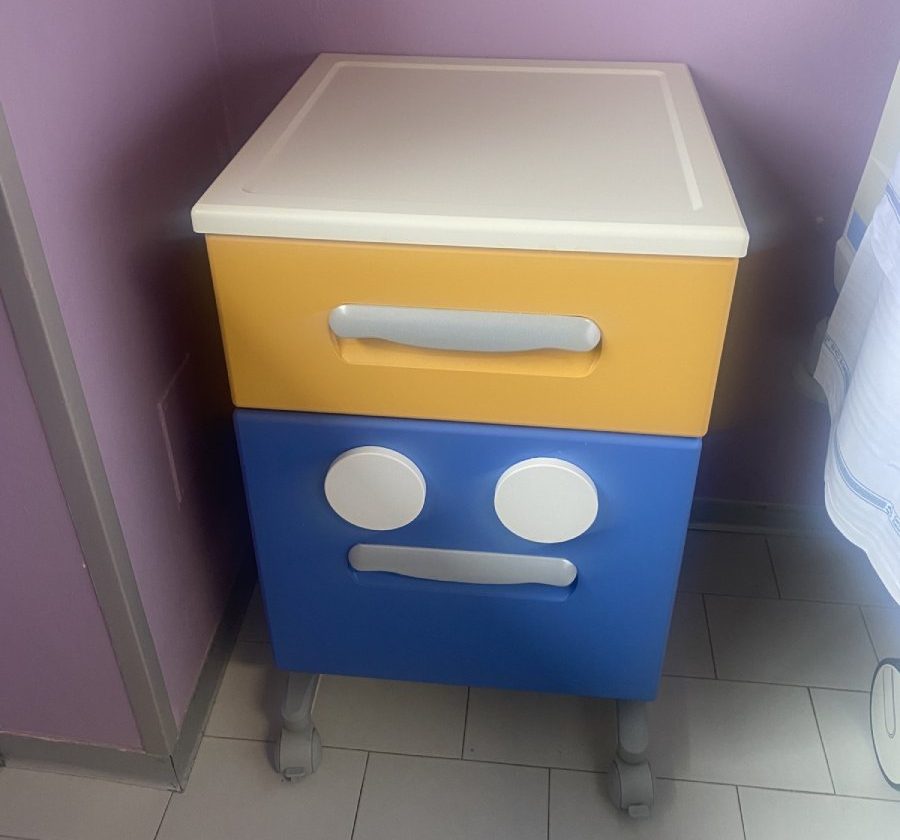 Un comodino