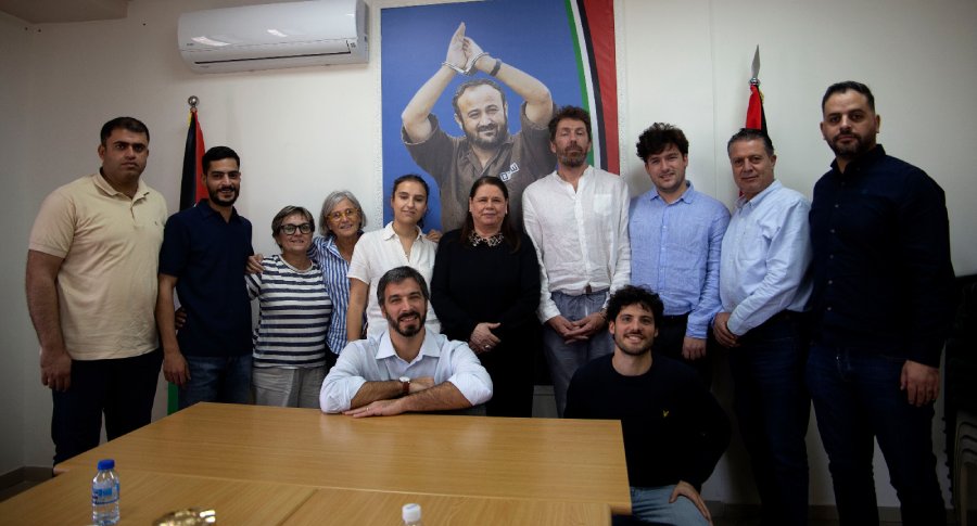 Con Barghouti