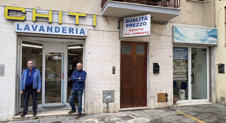 Il negozio di Borgo San Lorenzo con il punto self service