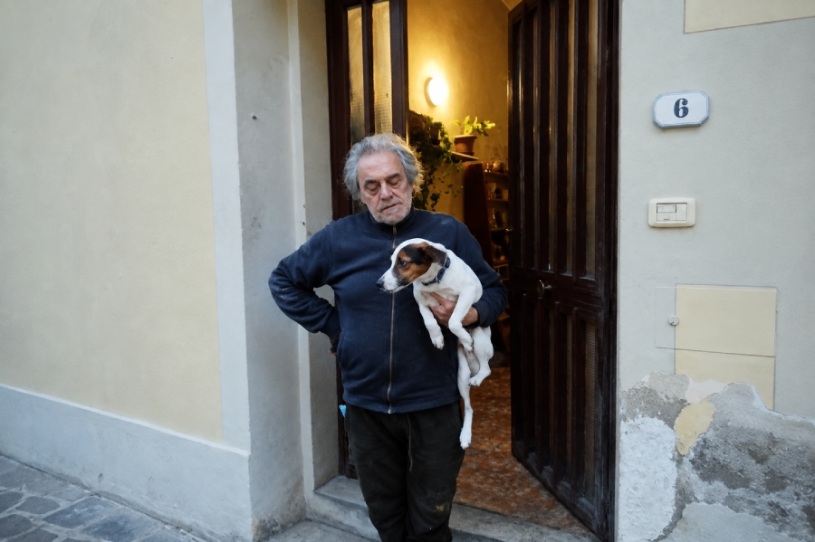 Fabio Taiuti con il cane Argo