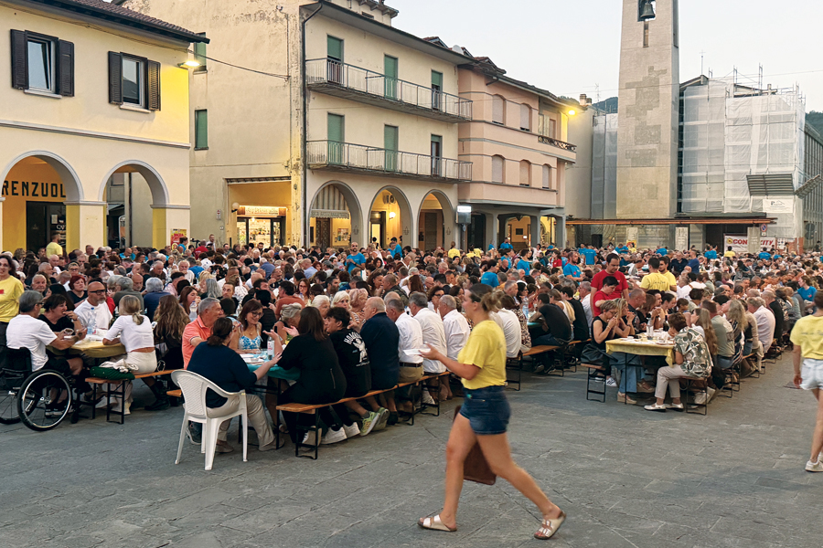 La cena 2026 della Misericordia di Firenzuola. Foto delle tavolate