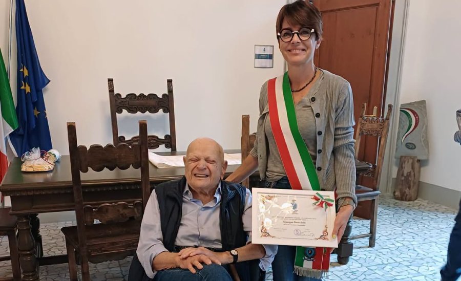 Giuseppe Ilario con Sara Di Maio, sindaco di Barberino di Mugello