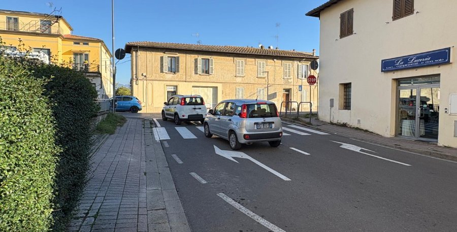 Lo sbocco di via Sacco e Vanzetti