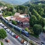 GERMOGLI PH: 29 GIUGNO 2026 DICOMANO TRENO REGIONALE DELLE FERROVIE DI STATO DERAGLIA PER POCHE CENTINAIA DI METRI SUL POSTO POLIZIA MUNICIPALE E OPERATORI FSI